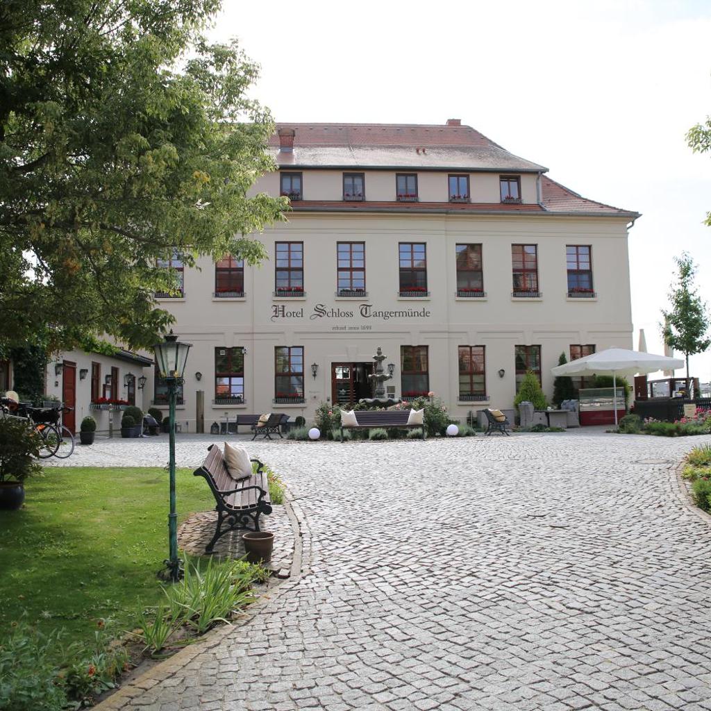Ringhotel Schloss Tangermünde — 