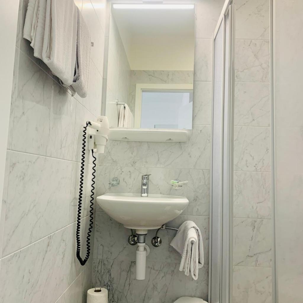 Hotel Gamper – image