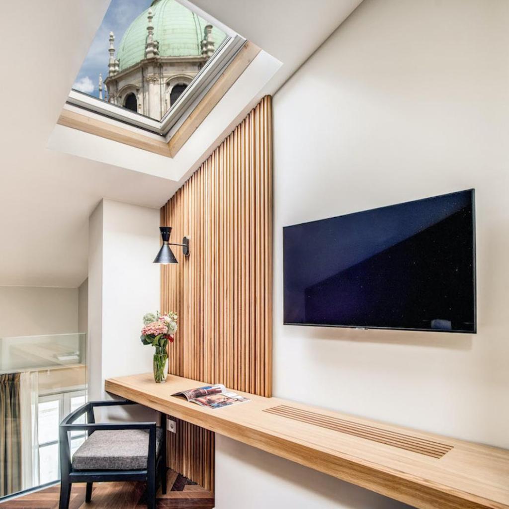 DBH – Boutique Hotel Lake Como — 