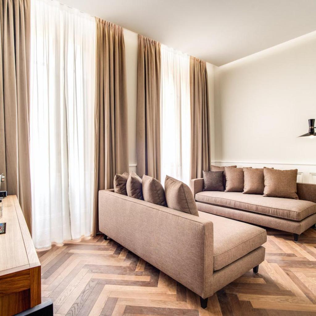 DBH – Boutique Hotel Lake Como — 