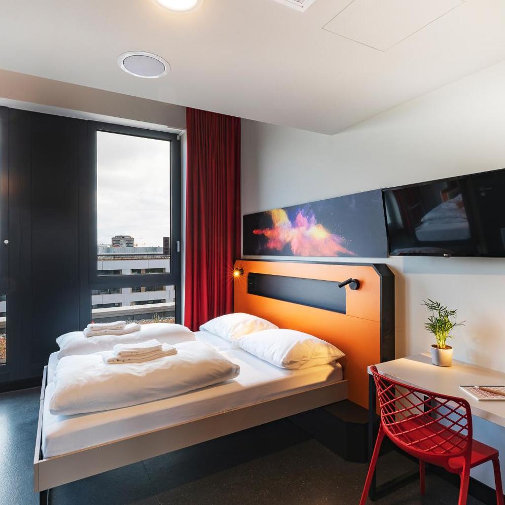 Photograph of MEININGER Hotel Genève Centre Charmilles