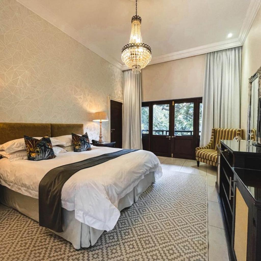 Coco De Mer Boutique Hotel — 