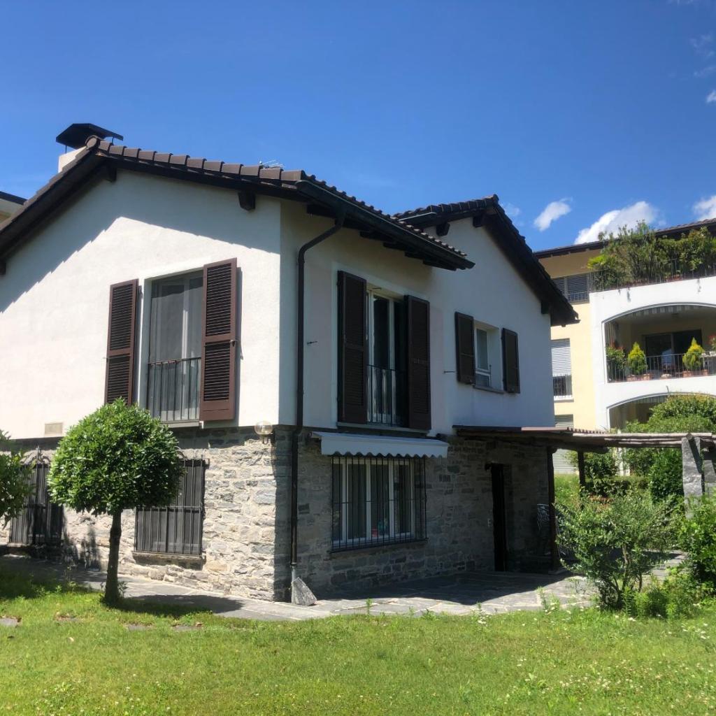 Image 2 - Ascona: Casa Conchiglia