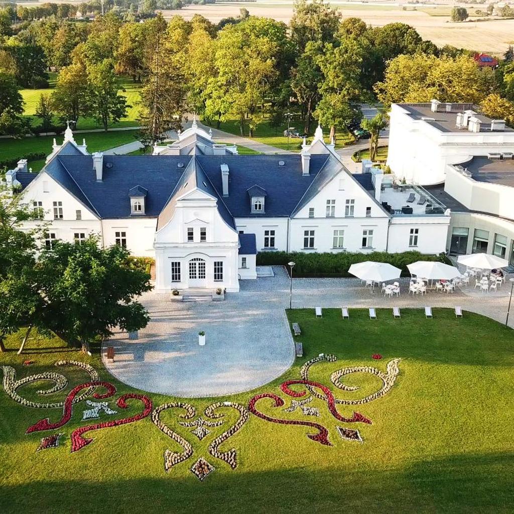 Hotel Pałac Romantyczny — 