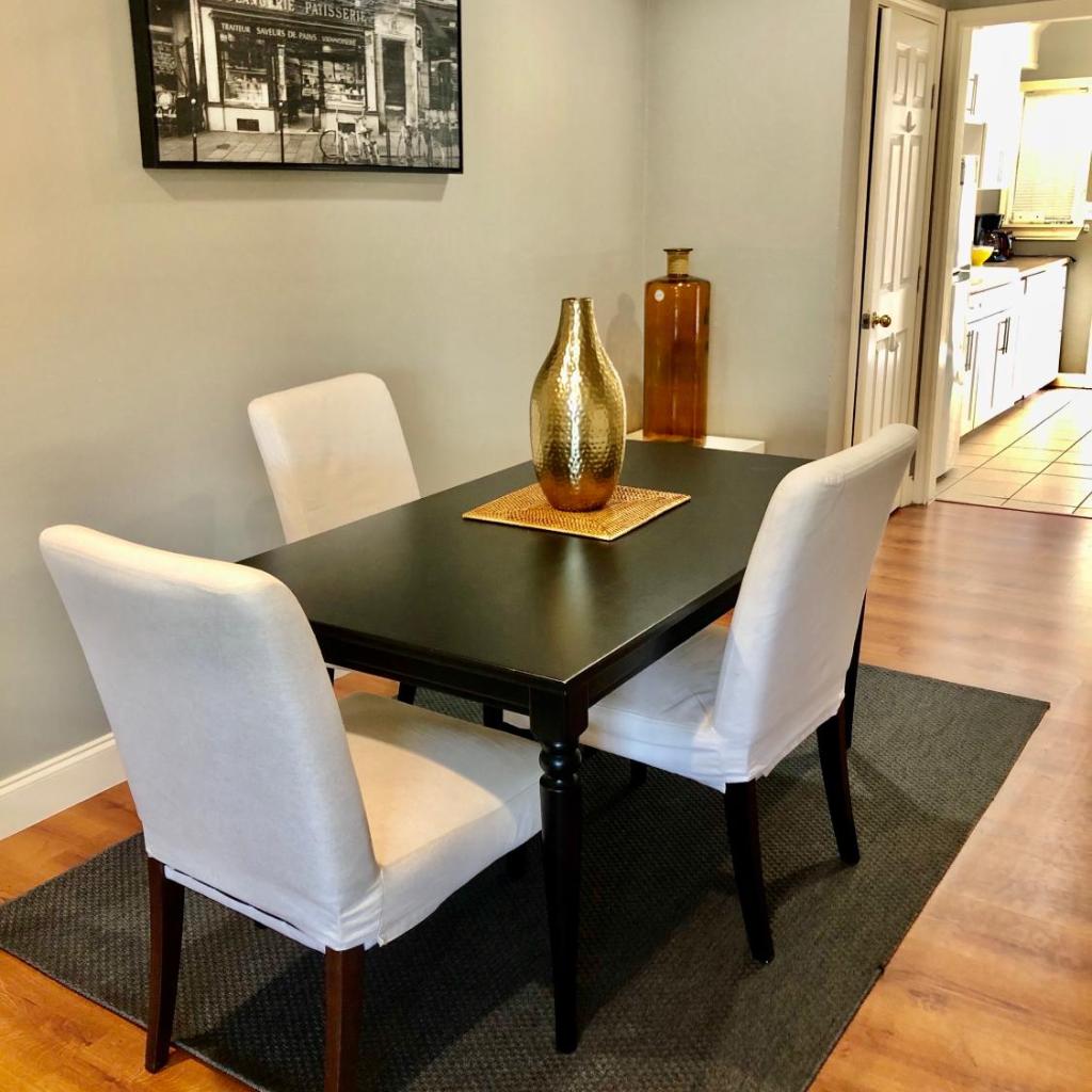 Photograph of Montrose Hist District Apt#1- 2Br with WD