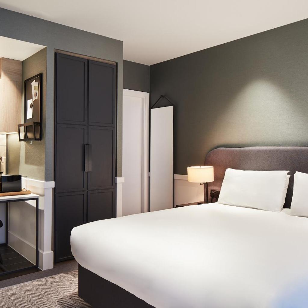 Photograph of Hyatt House Manchester - Aparthotel