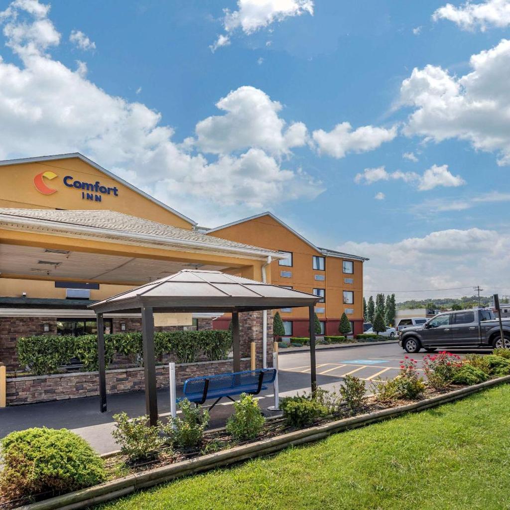 Photograph of Comfort Inn Nashville West