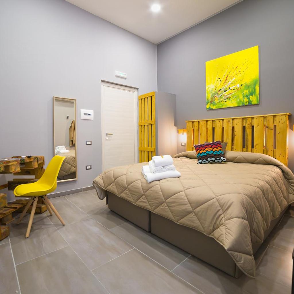 Photograph of Toledo H, Naples Historical Center, by ClaPa Group