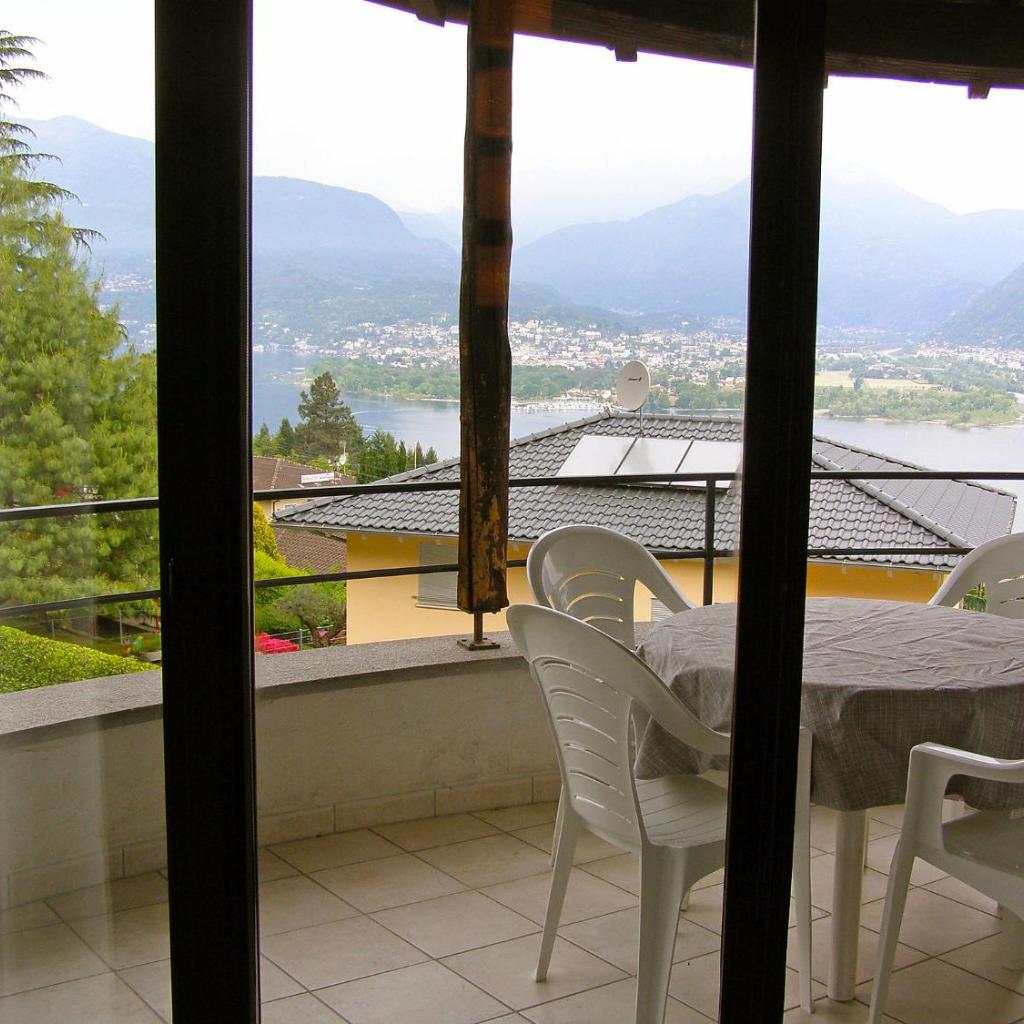 Image 11 - Apartment Residenza Miralago Apt- C28 by Interhome