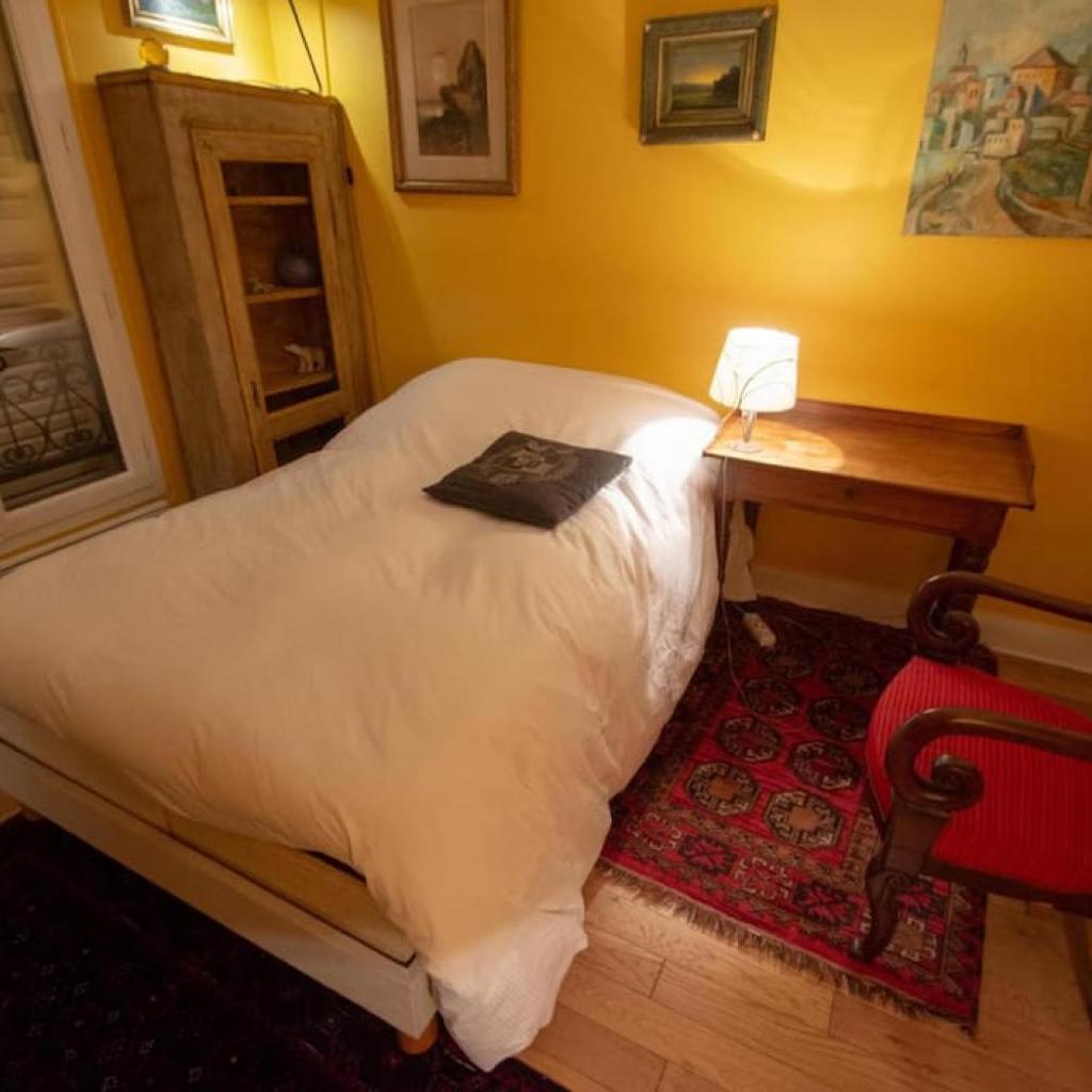 Photograph of Parisian Nest - Chic 2 Bedroom by Opéra