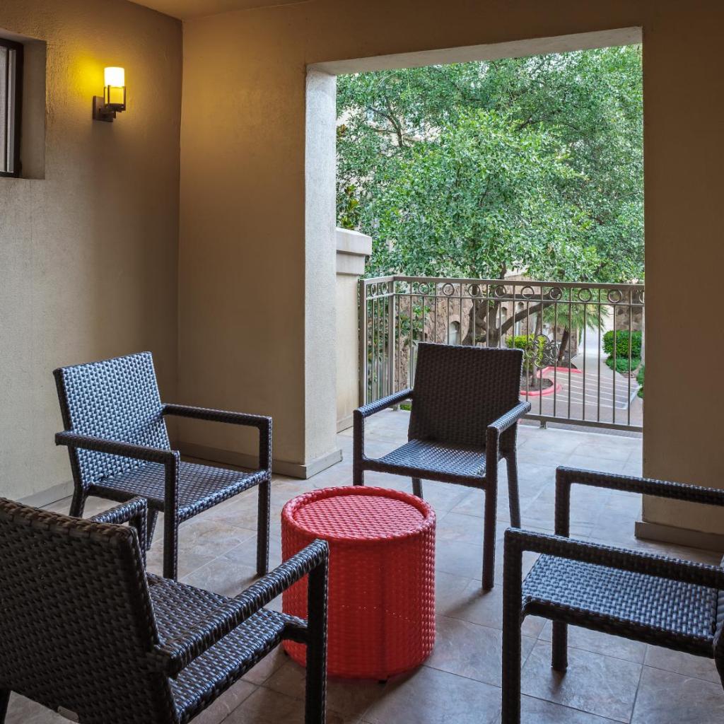 Photograph of Hotel Indigo San Antonio Riverwalk by IHG