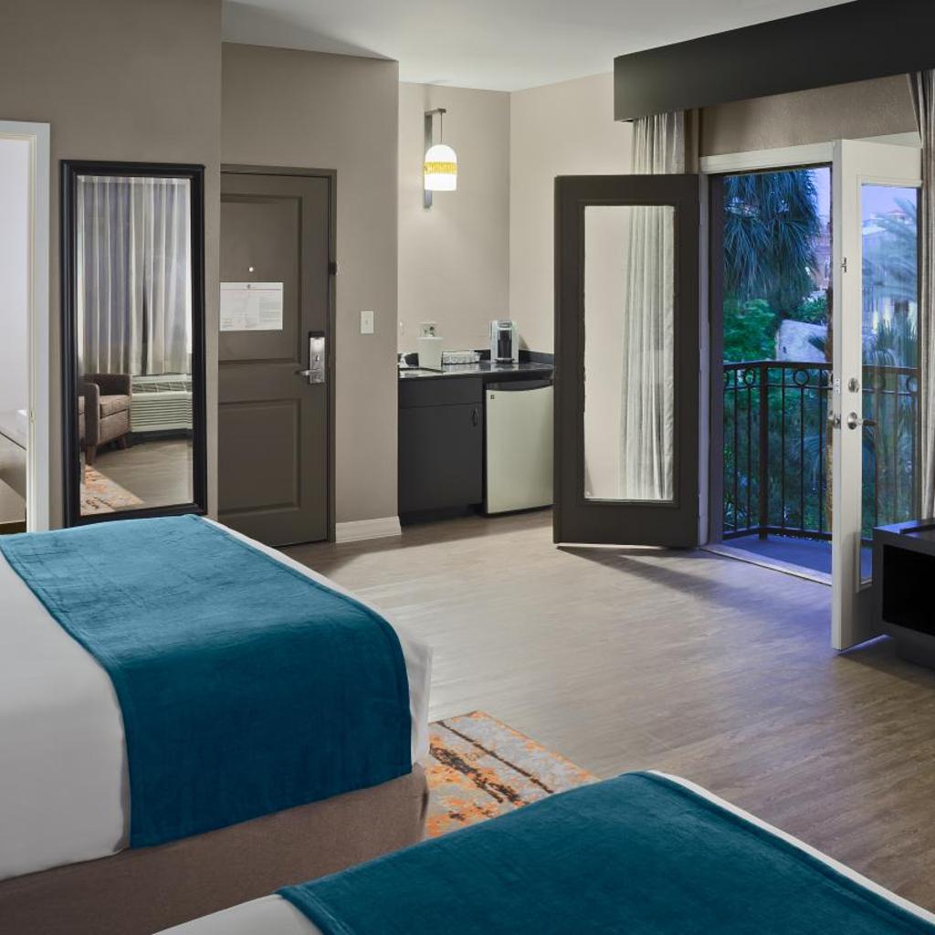 Photograph of Hotel Indigo San Antonio Riverwalk by IHG