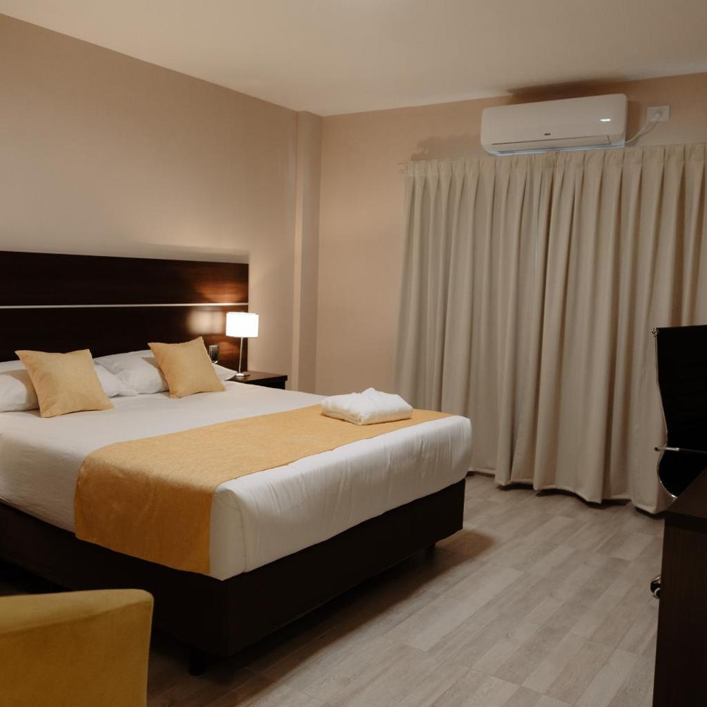 Hotel Batista — 