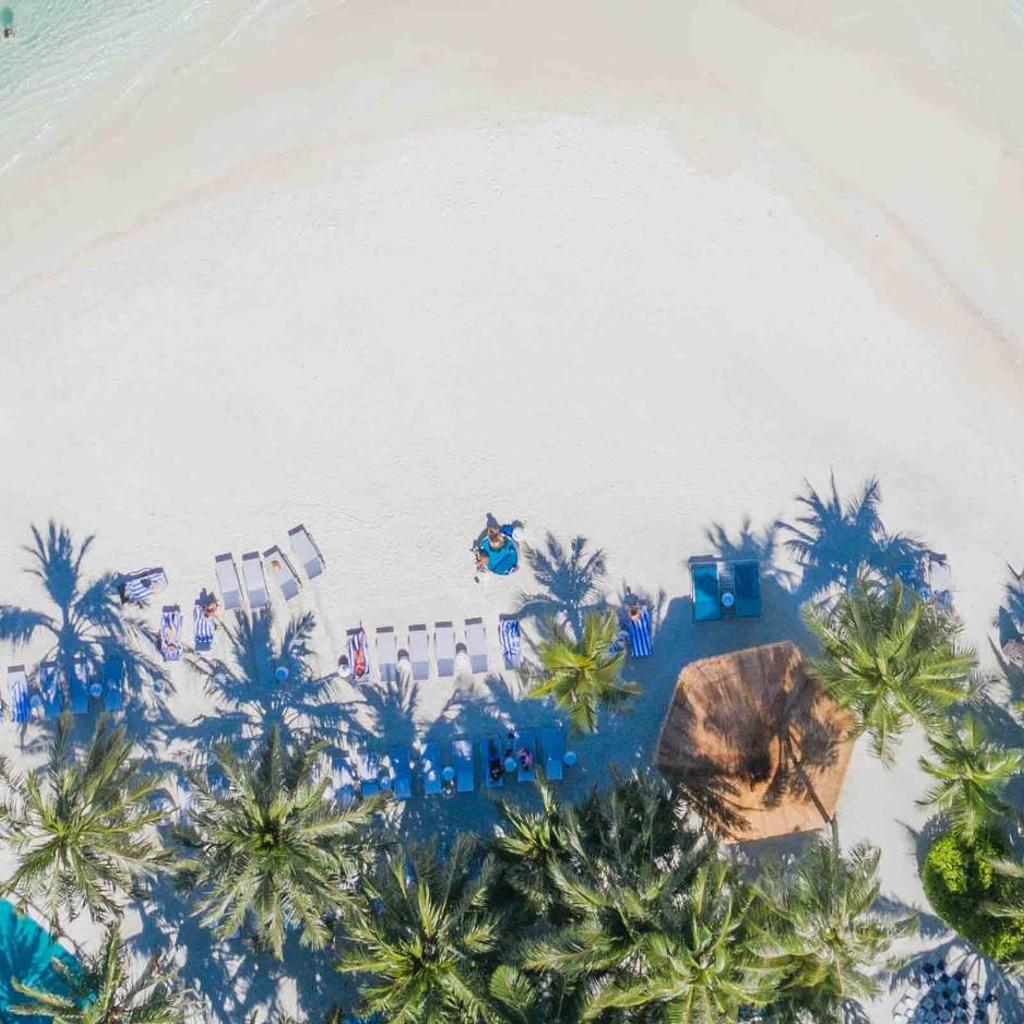 Holiday Inn Resort Kandooma Maldives, image 1 of 6
