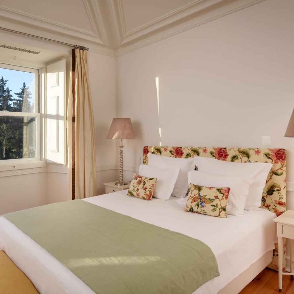 Hotel Casa Palmela - Small Luxury Hotels of The World, Hotel & Villas — 