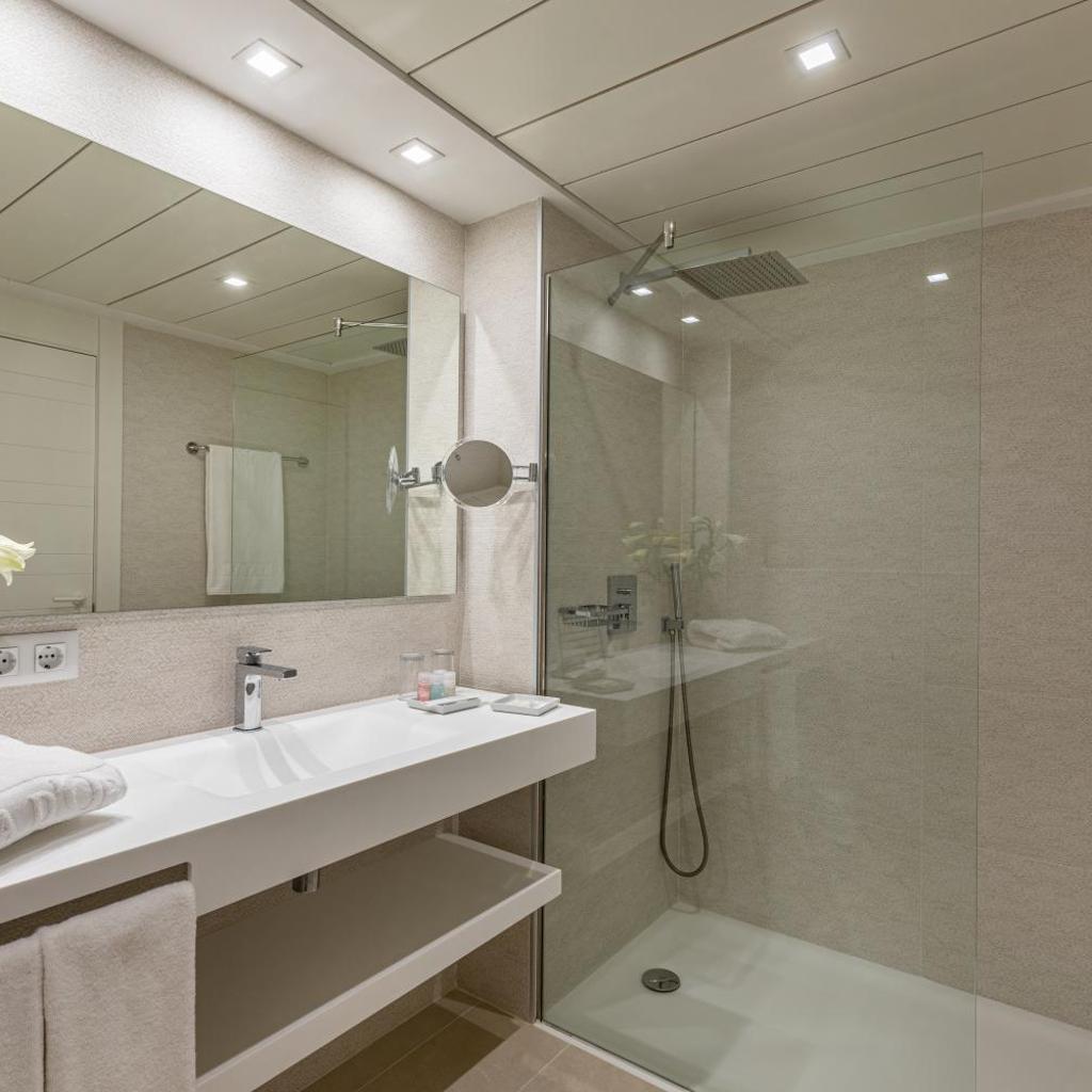 Hotel Illa d'Or & Club Apts 4* Sup — 