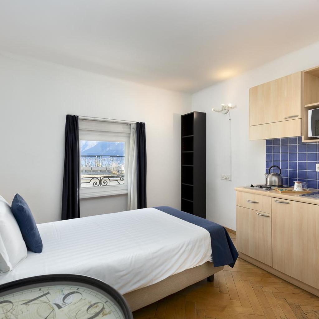 Image 31 - GuestHouse Lugano Center by LR
