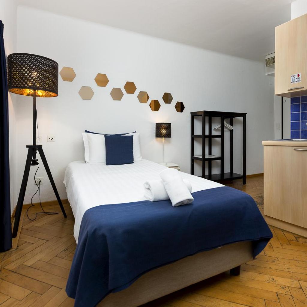 Image 32 - GuestHouse Lugano Center by LR