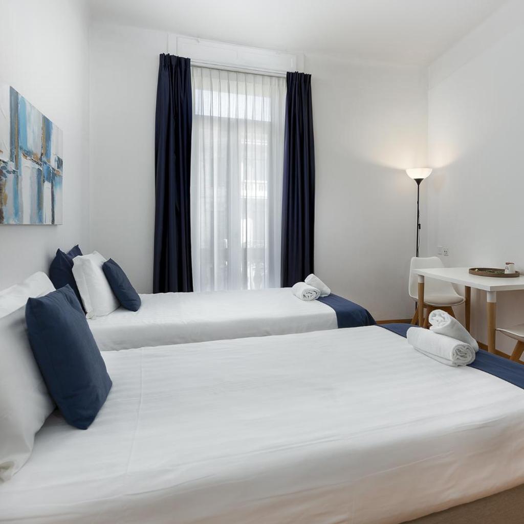 Image 39 - GuestHouse Lugano Center by LR