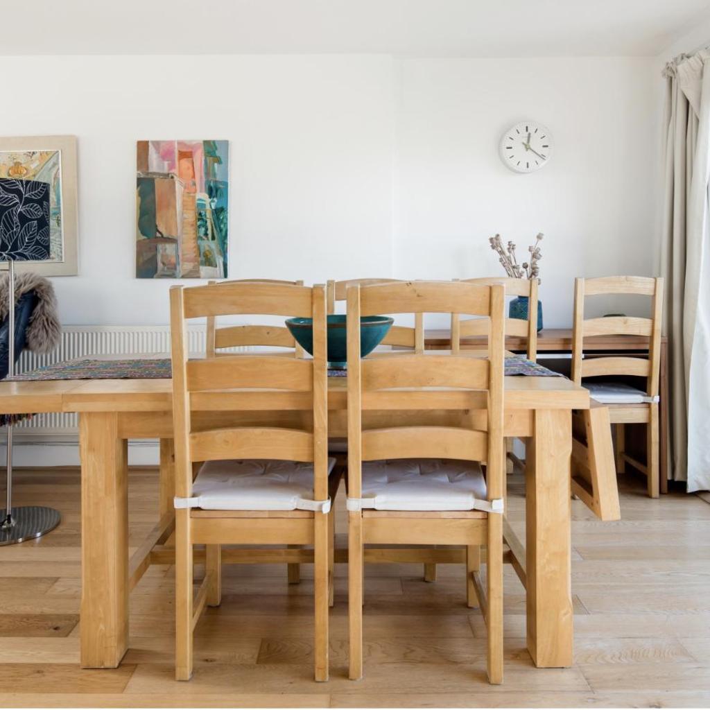 Photograph of Fabulous East Finchley