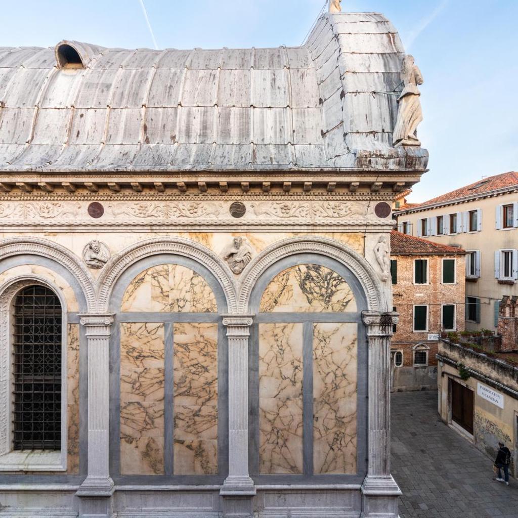 Photograph of Palazzo Miracoli Apartments