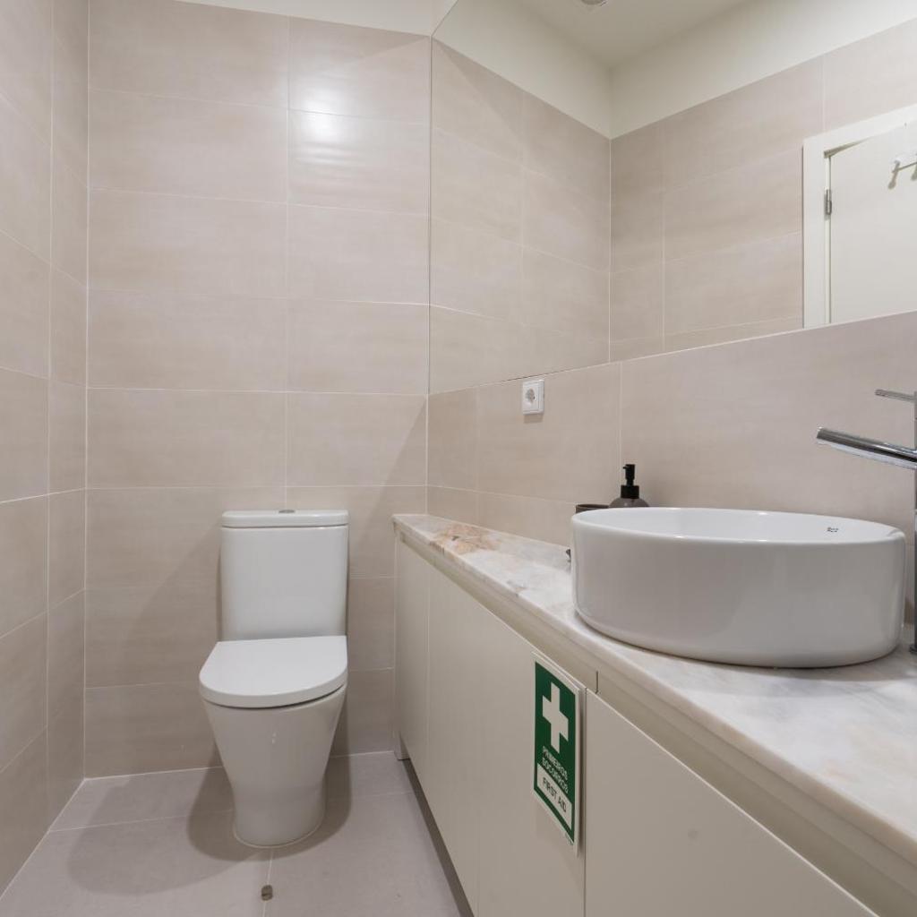 Photograph of Bonjardim Design Flat - Premium Location