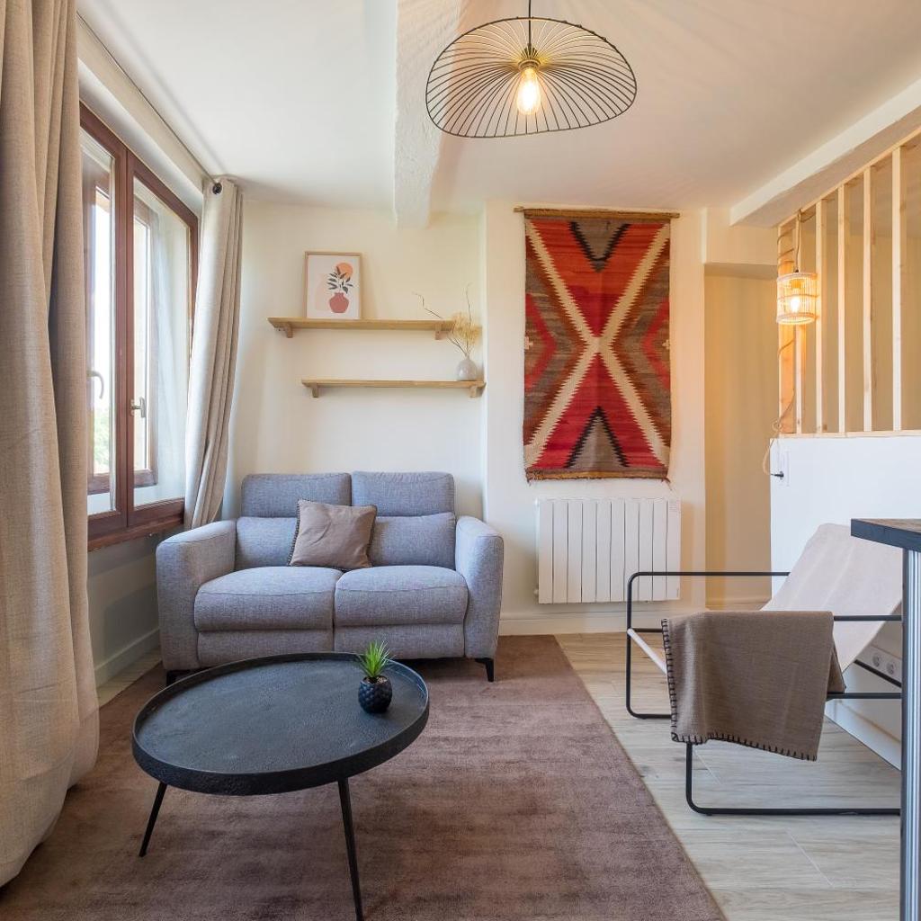 Photograph of HONORÊ SUITE SAINT PAUL