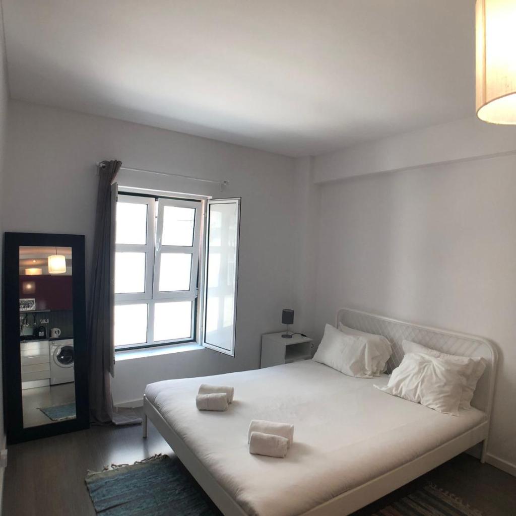 Photograph of LX Lisboa Cozy studio