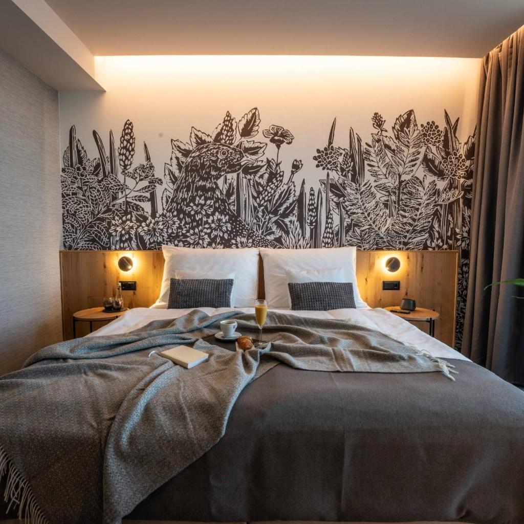 Hotel HegiQ - Adults Only Hotel — 