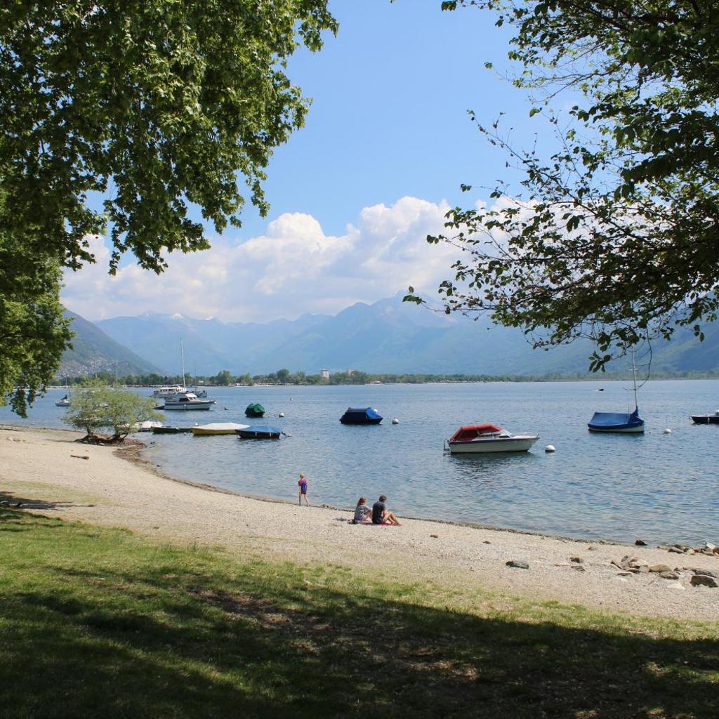 Image 2 - Appartamento con terrazza a due minuti dal lago