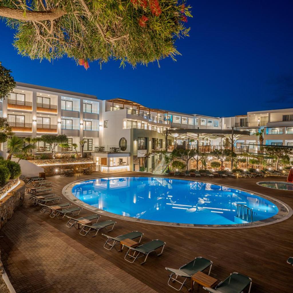 Arminda Hotel & Spa — 