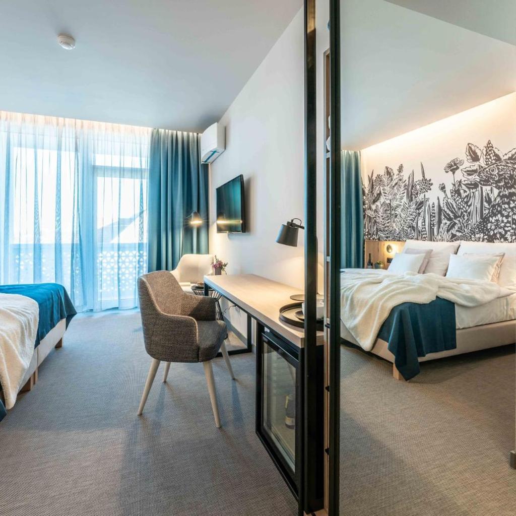 Hotel HegiQ - Adults Only Hotel — 