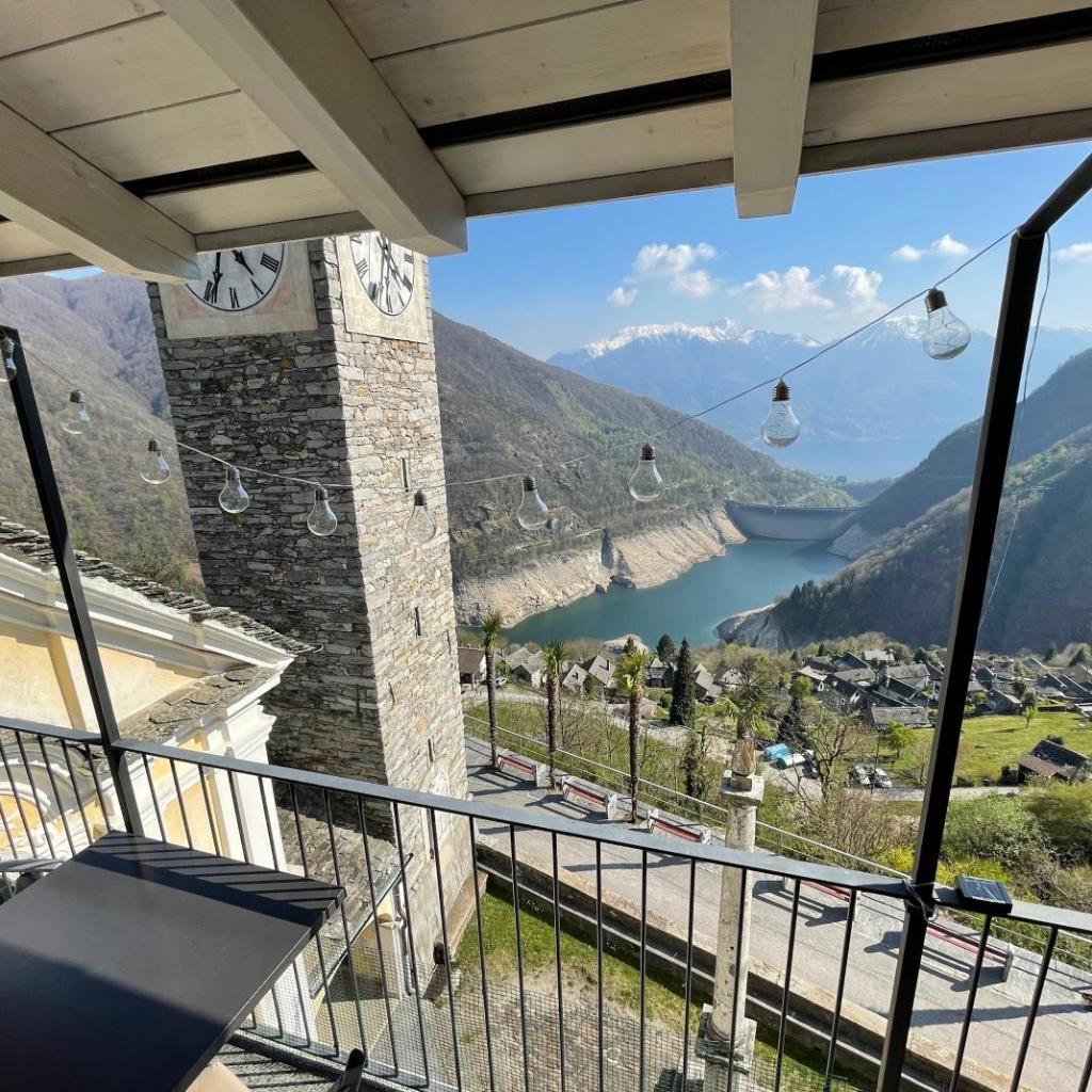 Image 45 - Cà Armonia 1 Lake & Mountain View Apartment