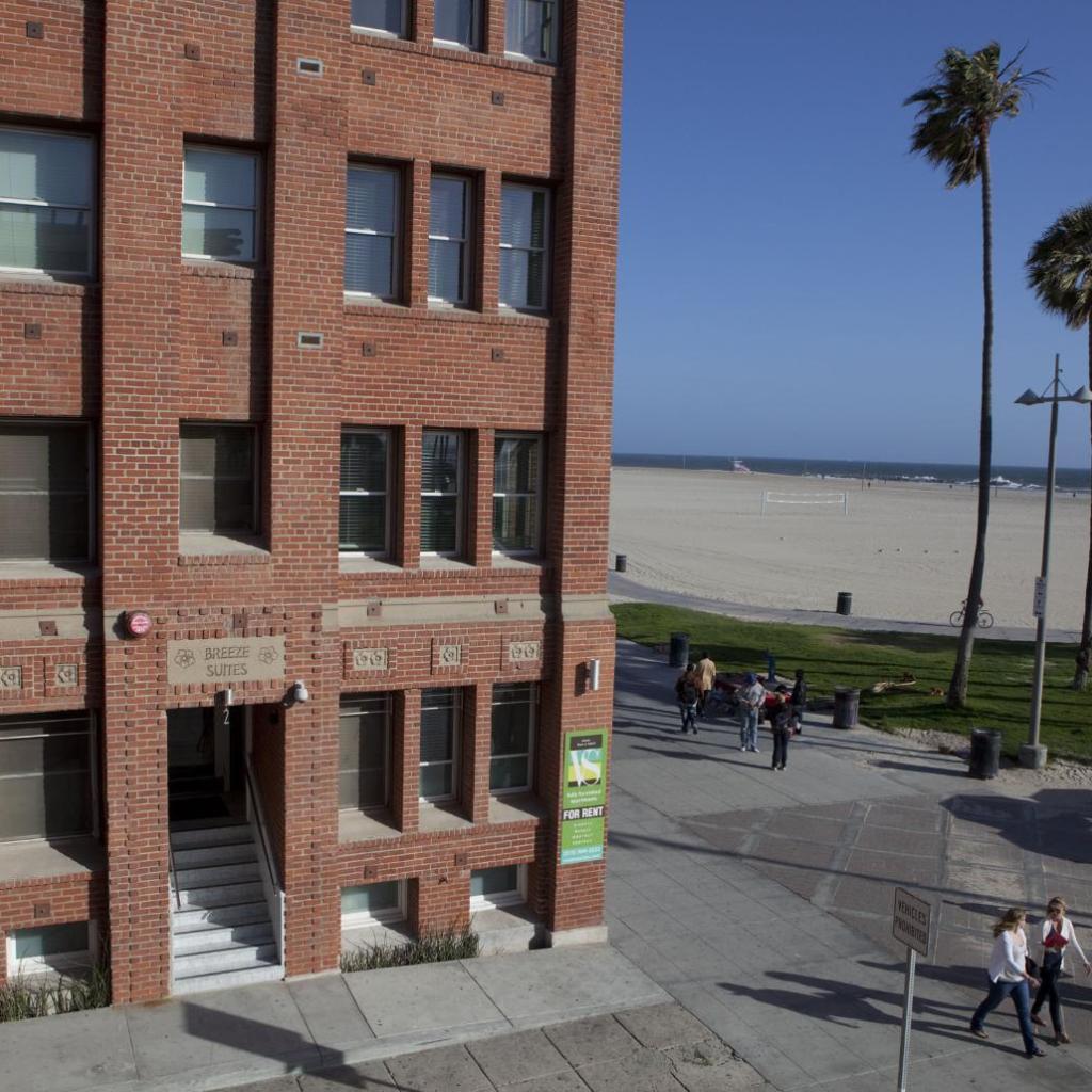 Photograph of Venice Breeze Suites