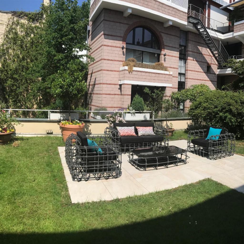 Photograph of Living am Carlsplatz Apartment