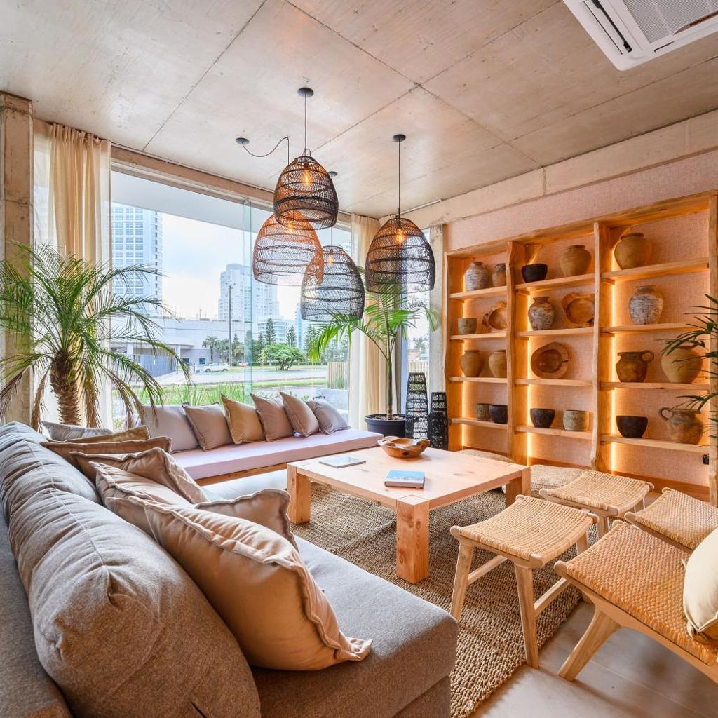 Ambar Hotel — 