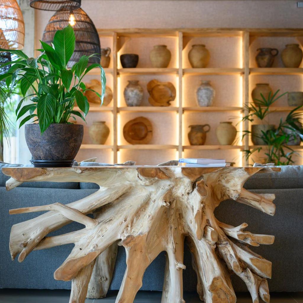 Ambar Hotel — 