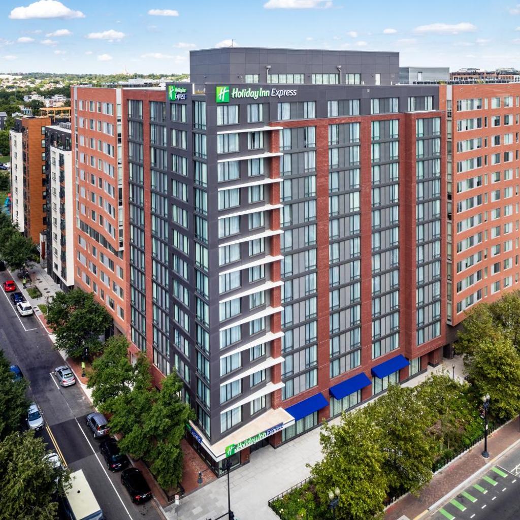 Photograph of Holiday Inn Express Washington DC Downtown by IHG