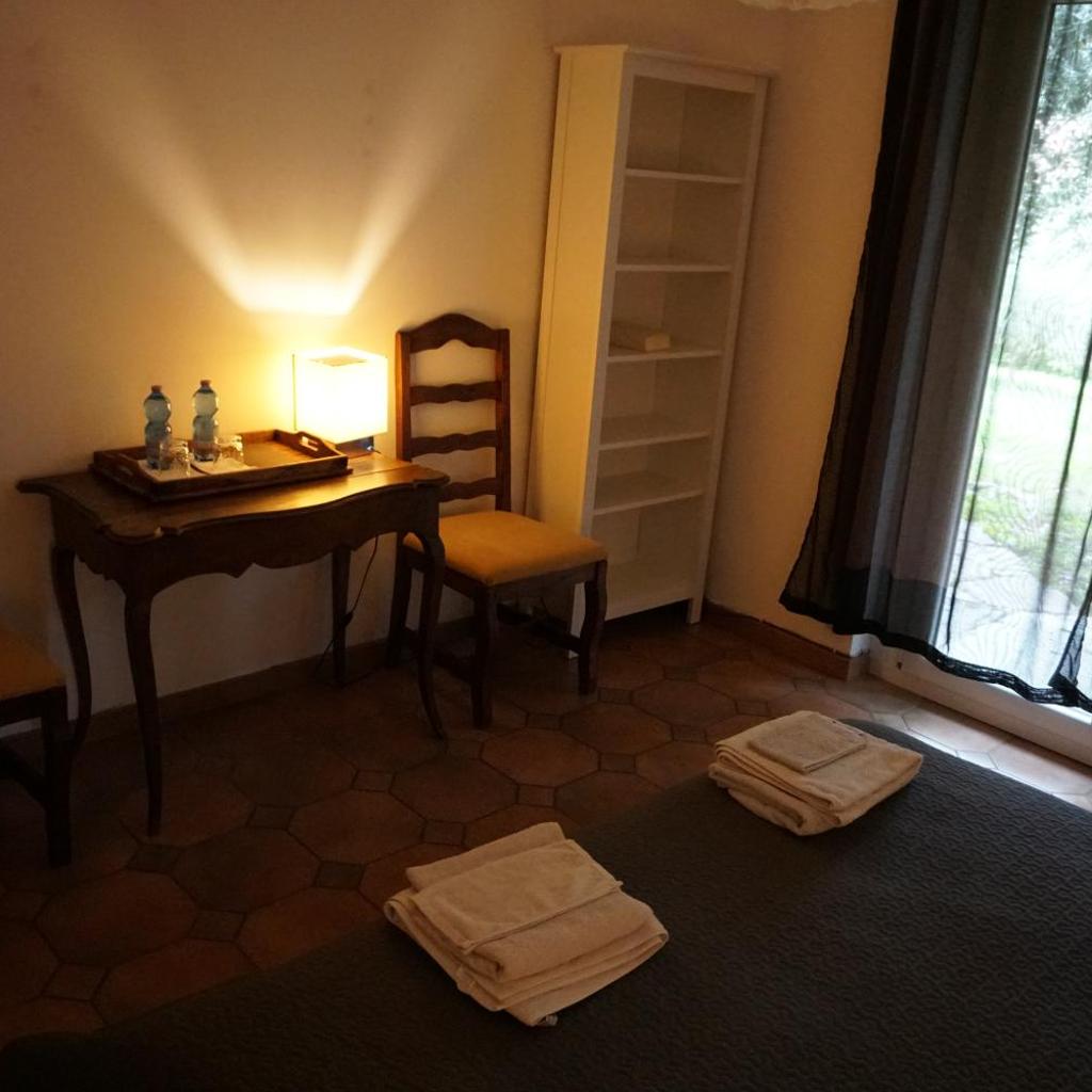 Golden Hill - Big rooms with Kitchen and Garden – Bild