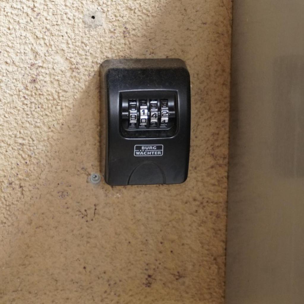 Golden Hill - Big rooms with Kitchen and Garden – Bild