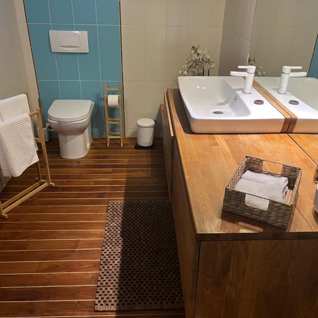 Family suite with garden and amaizing view to Lugano – Bild