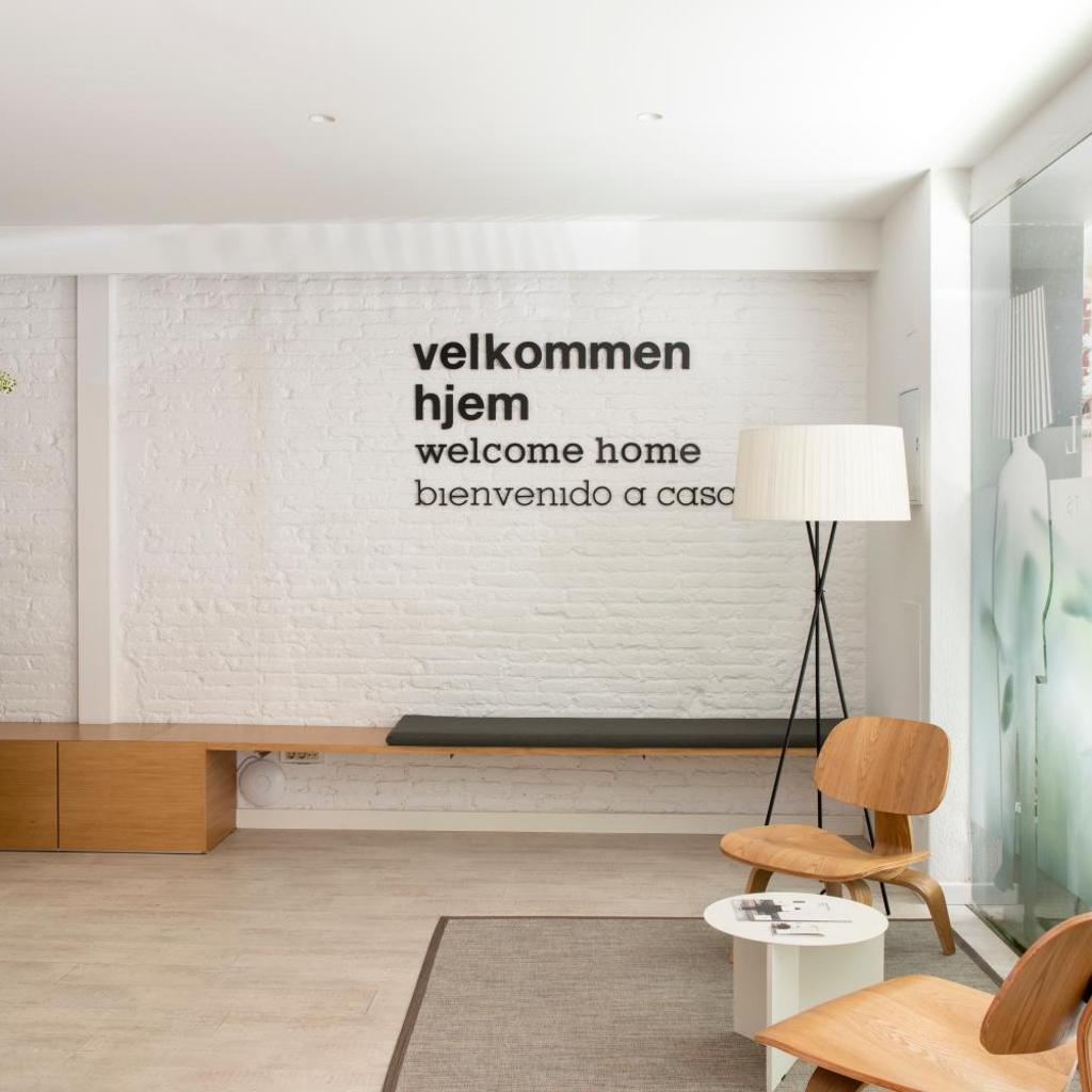 Photograph of Eric Vökel Boutique Apartments - BCN Suites