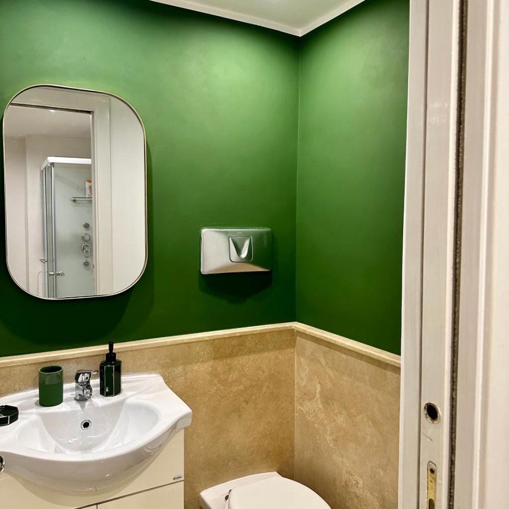 Photograph of Santa Clara Suite