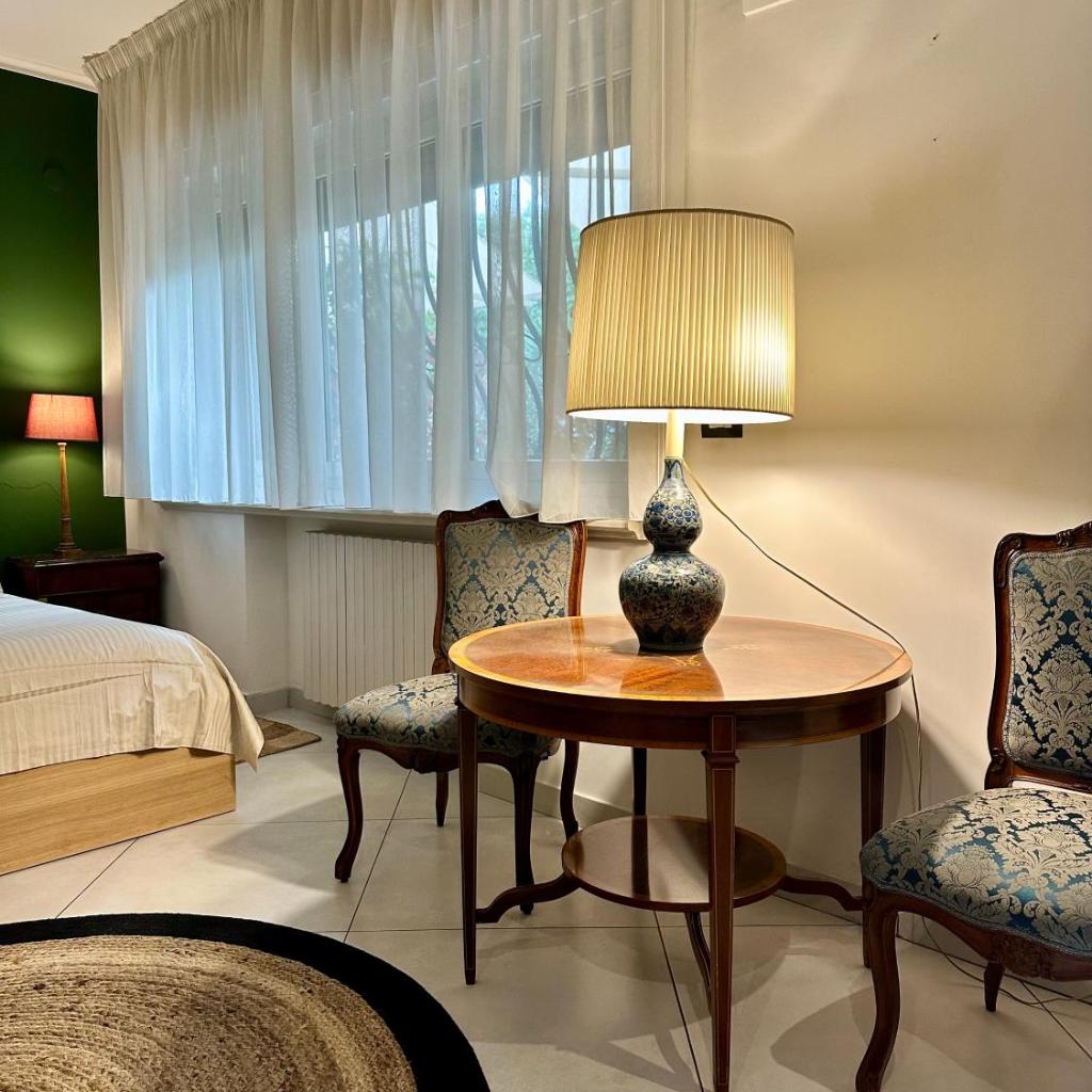 Photograph of Santa Clara Suite