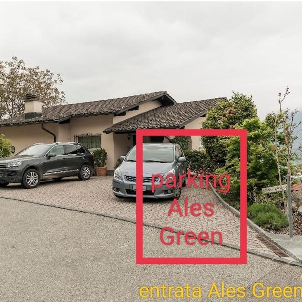 Image 4 - Ales Green