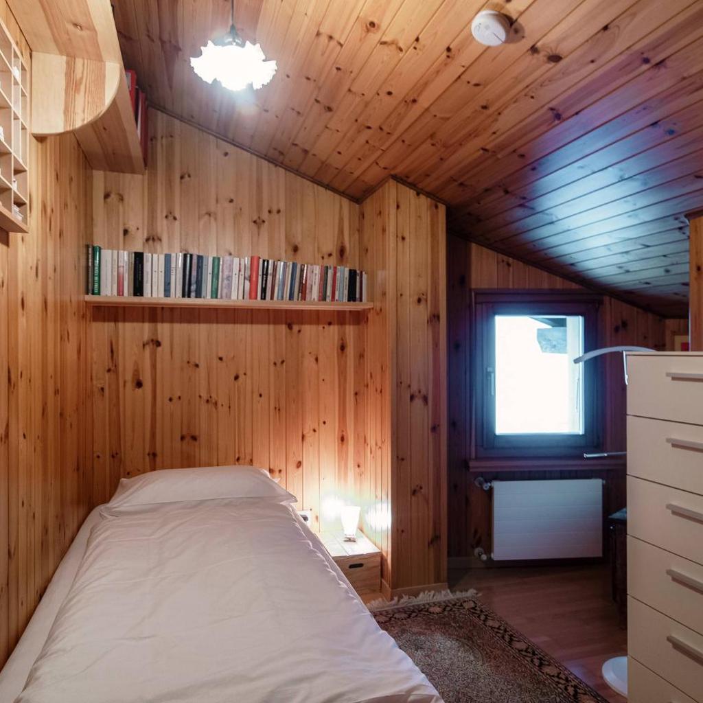 Image 26 - Chalet Nucleo 12 by Quokka 360 - Alpine Base for Bouldering Adventures in Leventina