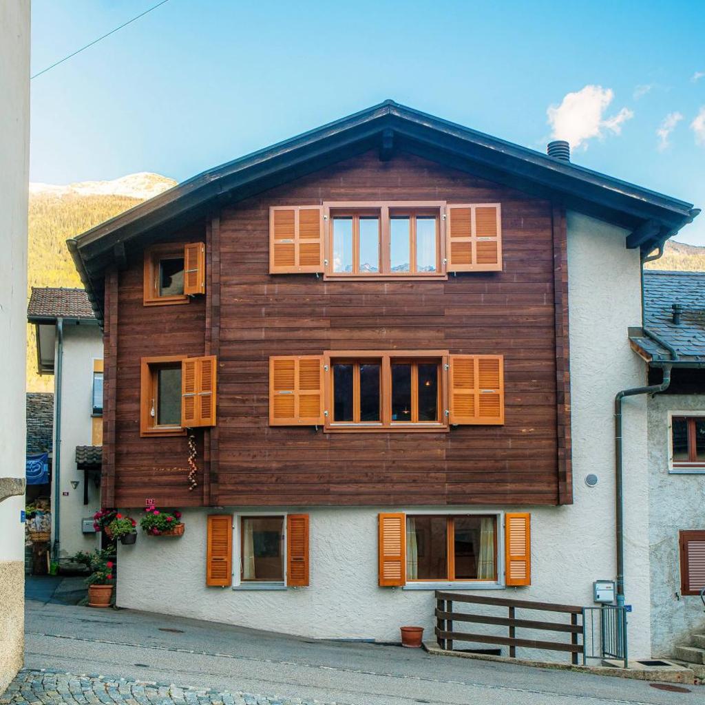 Image 3 - Chalet Nucleo 12 by Quokka 360 - Alpine Base for Bouldering Adventures in Leventina