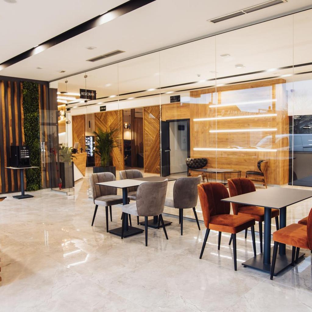Hotel Brčko gas Sarajevo — 