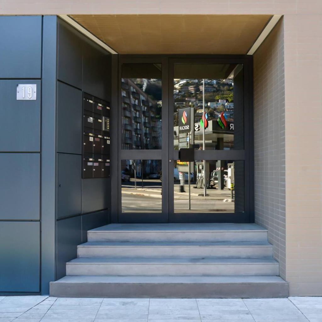 Image 18 - Central Plaza Apartment Br in Lugano