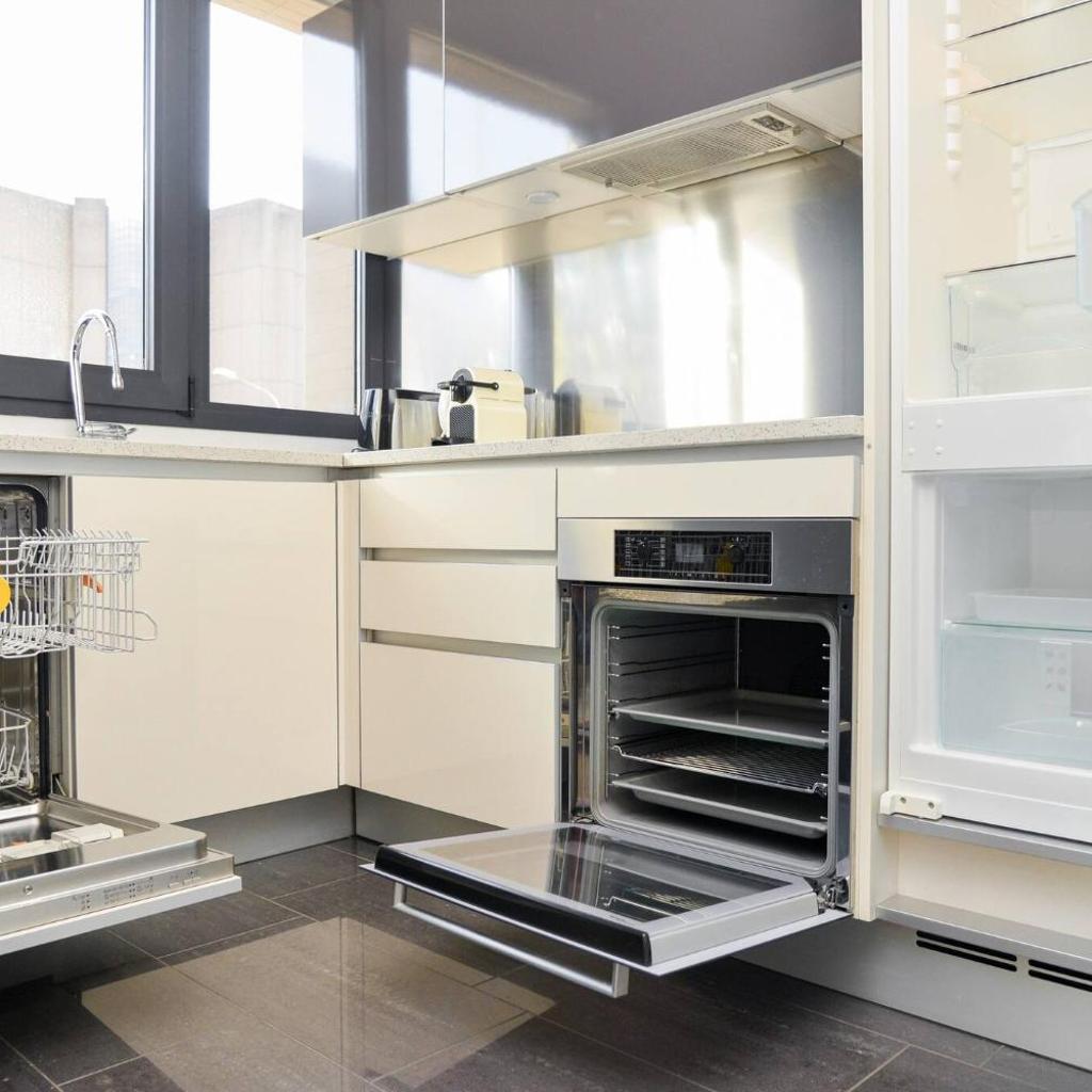 Image 10 - Central Plaza Apartment Br in Lugano